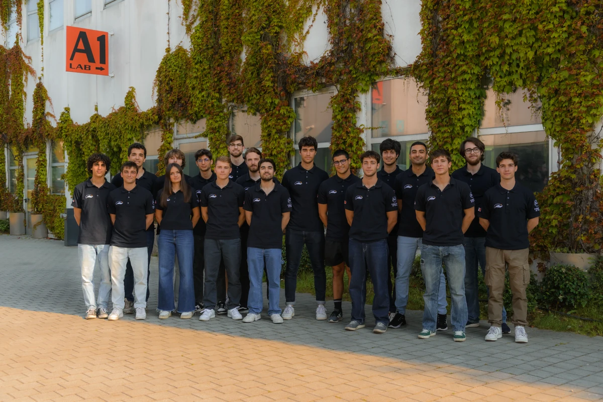 The H2Fly team